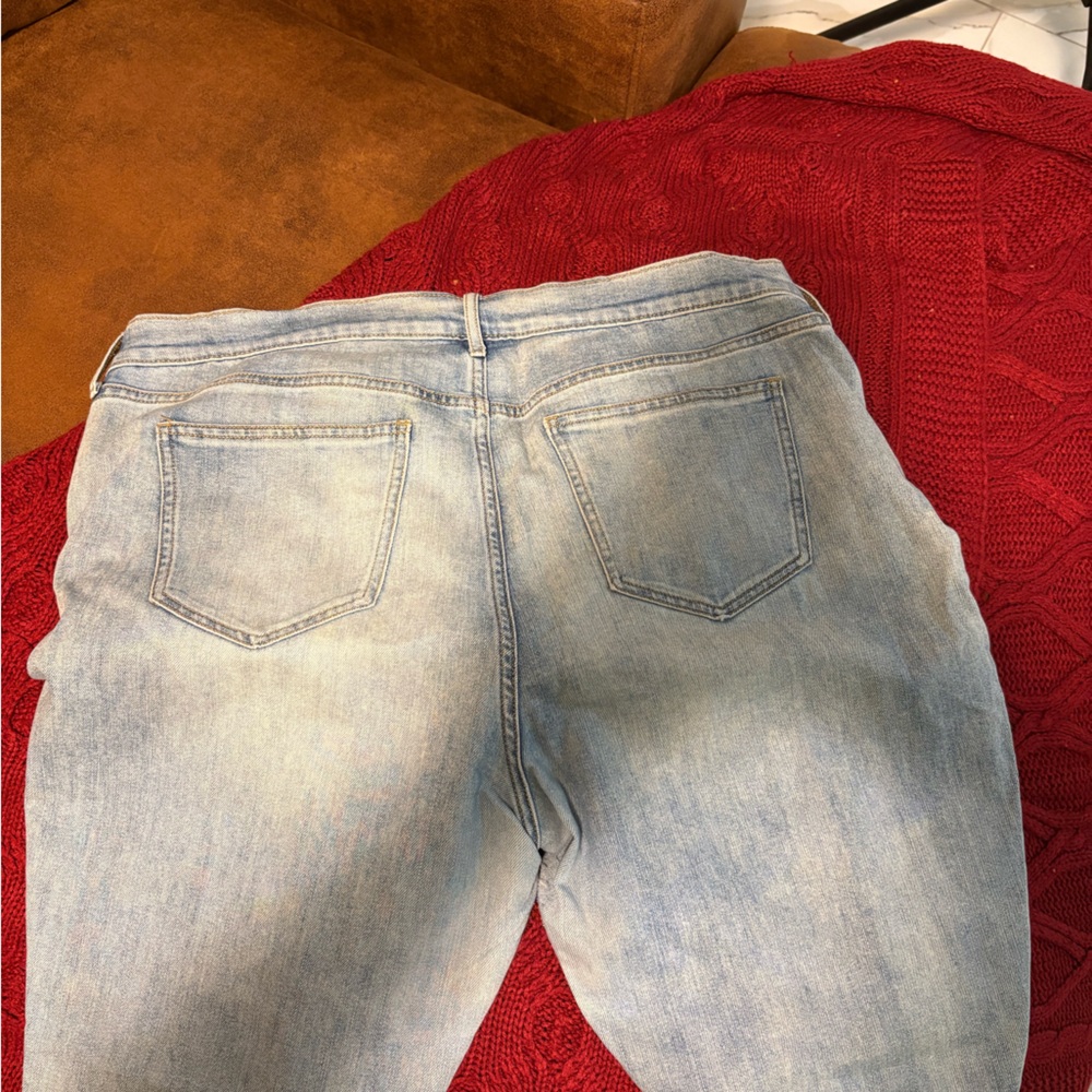 Old Navy Size 16  Classic Blue Denim Jeans distressed